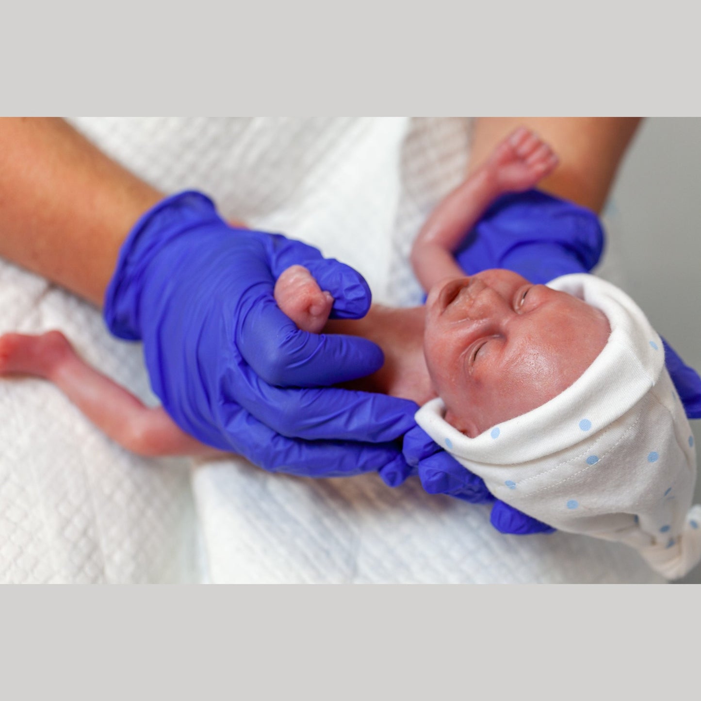 Safeguard Medical-SimBODIES Advanced 28-Week Pre-Term Manikin-MedTech-6